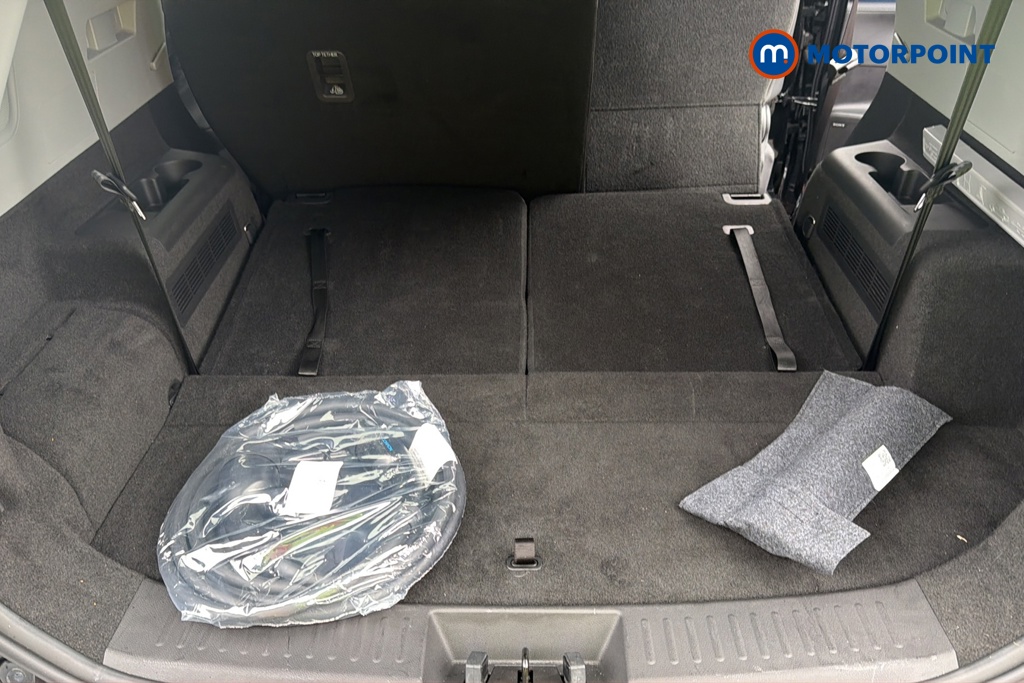 Chery Tiggo 8 Summit Automatic Petrol Plug-In Hybrid SUV - Stock Number (1691779) - 31st supplementary image