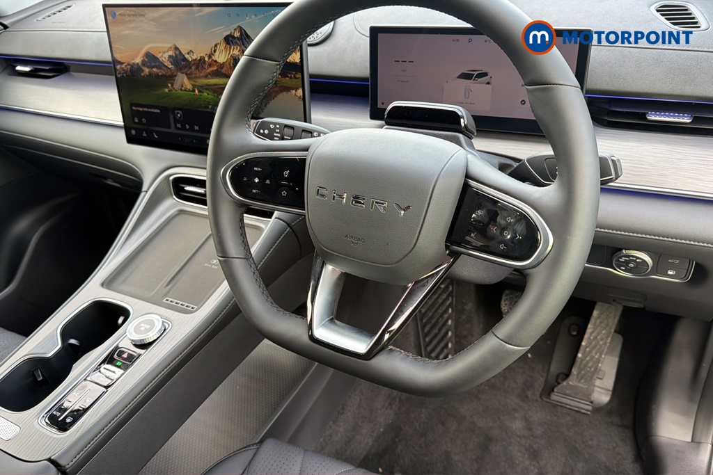 Chery Tiggo 8 Summit Automatic Petrol Plug-In Hybrid SUV - Stock Number (1691841) - 1st supplementary image
