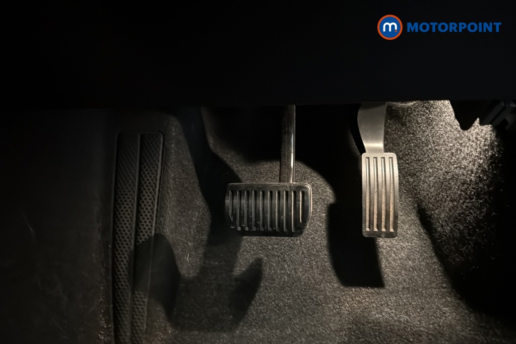 Volvo Xc40 Plus Black Edition Automatic Petrol SUV - Stock Number (1691965) - 24th supplementary image