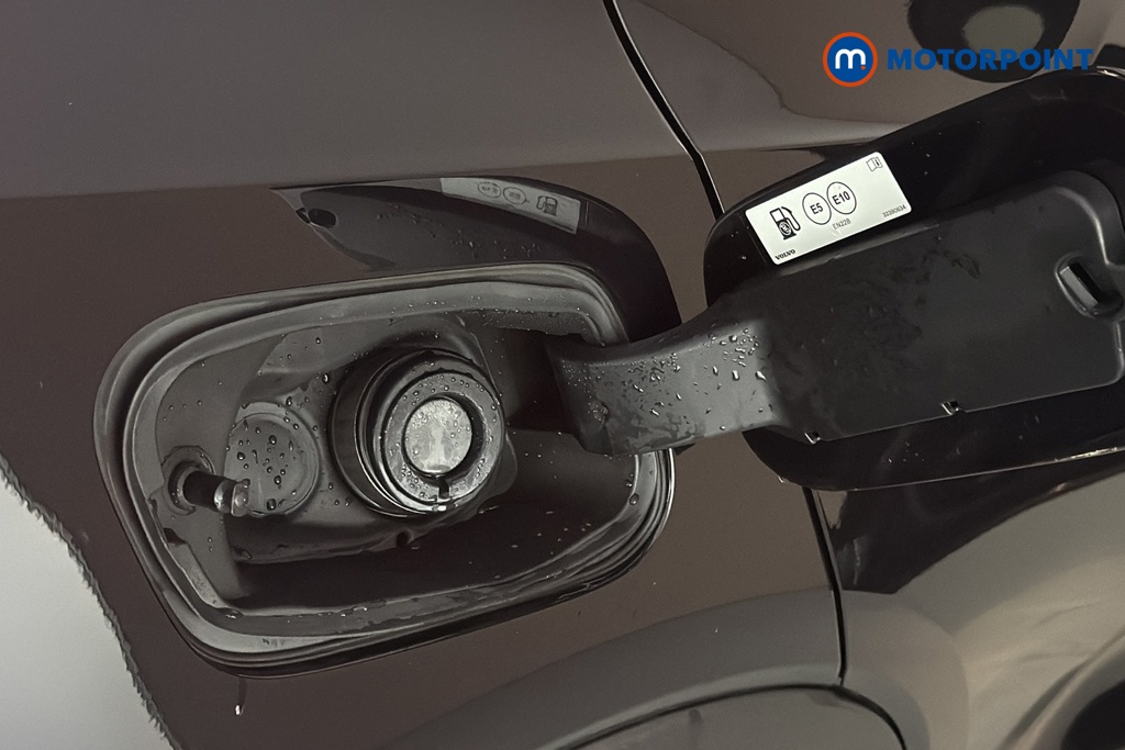 Volvo Xc40 Plus Black Edition Automatic Petrol SUV - Stock Number (1691965) - 41st supplementary image