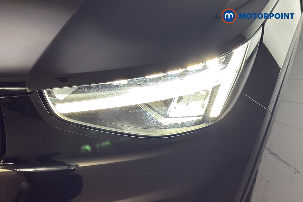 Volvo Xc40 Plus Black Edition Automatic Petrol SUV - Stock Number (1691965) - 42nd supplementary image