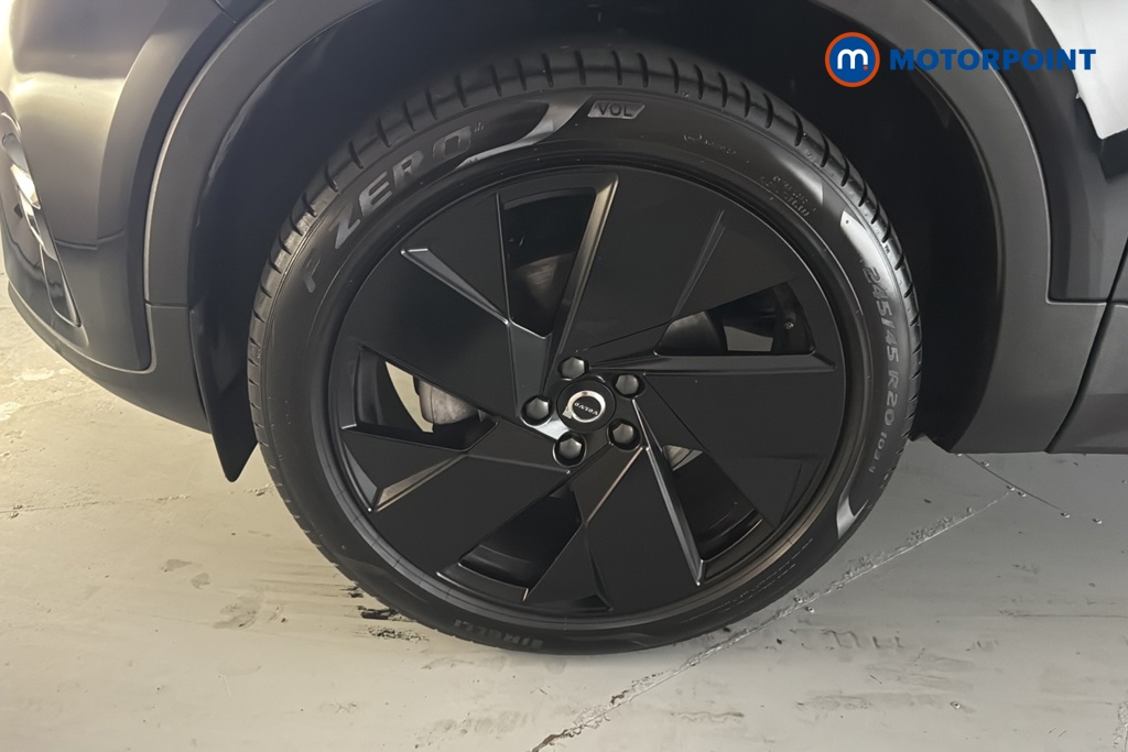 Volvo Xc40 Plus Black Edition Automatic Petrol SUV - Stock Number (1691965) - 44th supplementary image