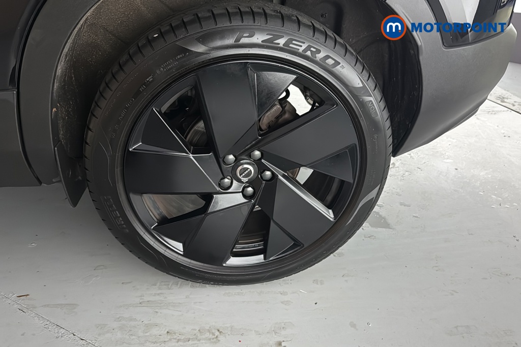 Volvo Xc40 Plus Black Edition Automatic Petrol SUV - Stock Number (1691965) - 45th supplementary image