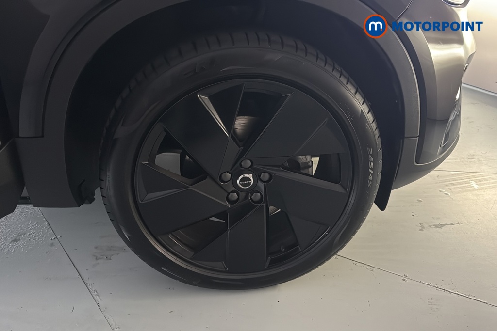 Volvo Xc40 Plus Black Edition Automatic Petrol SUV - Stock Number (1691965) - 47th supplementary image