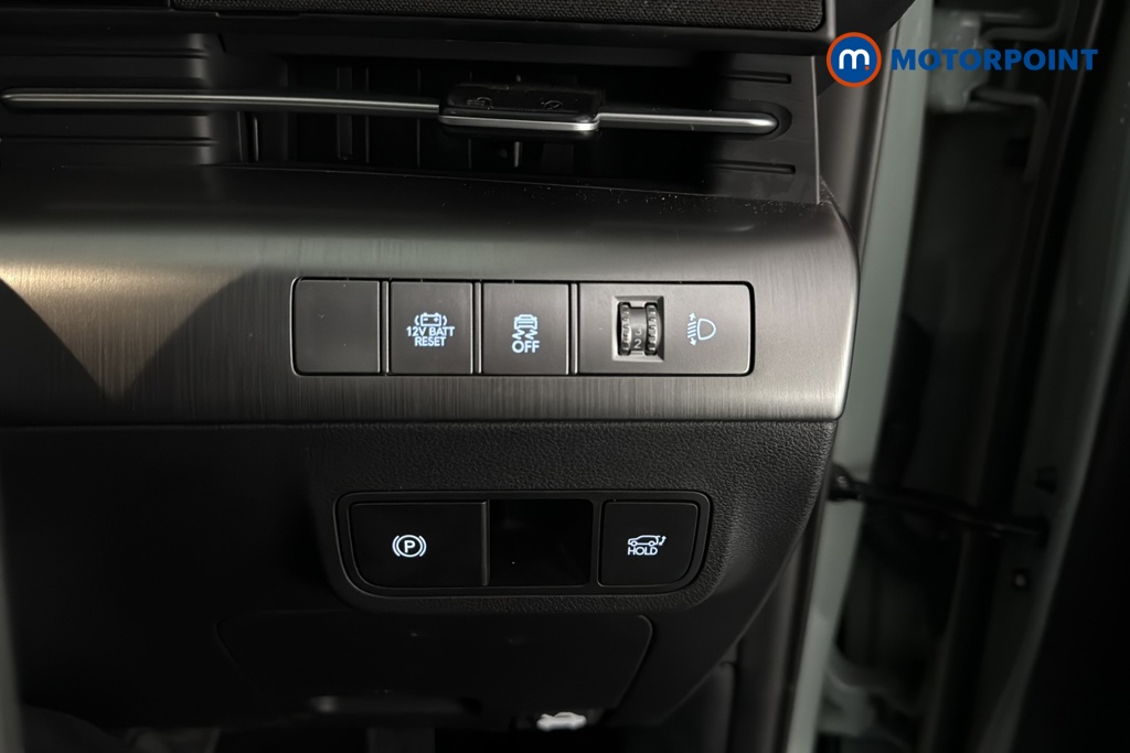 Hyundai Kona Ultimate Automatic Petrol-Electric Hybrid SUV - Stock Number (1691969) - 11th supplementary image