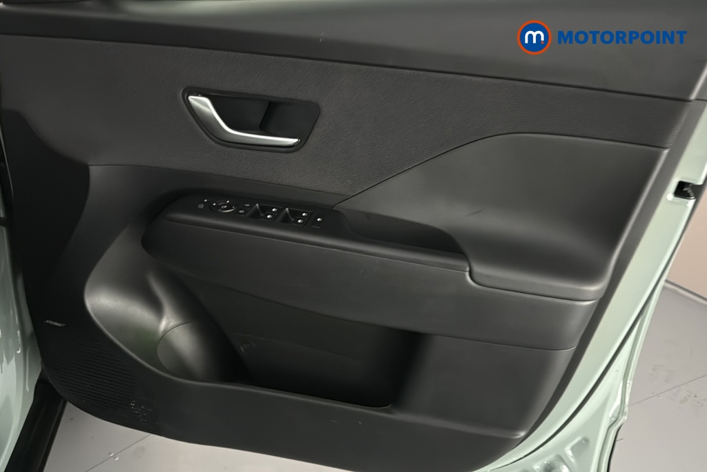 Hyundai Kona Ultimate Automatic Petrol-Electric Hybrid SUV - Stock Number (1691969) - 21st supplementary image