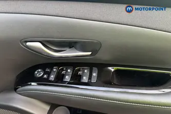 Hyundai Tucson Se Connect Automatic Petrol-Electric Hybrid SUV - Stock Number (1692015) - 19th supplementary image