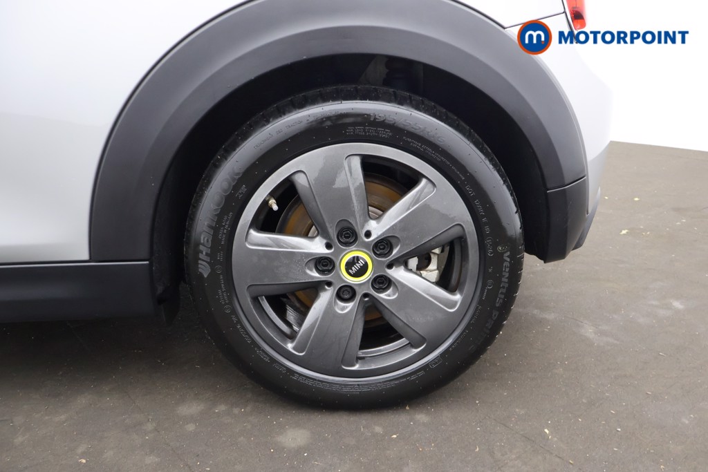 Mini Hatchback Cooper S Level 1 Automatic Electric Hatchback - Stock Number (1692106) - 23rd supplementary image