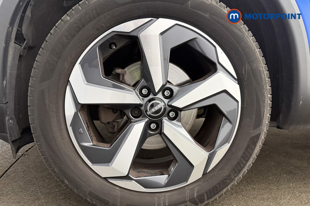 Nissan Qashqai N-Connecta Manual Petrol SUV - Stock Number (1692240) - 13th supplementary image