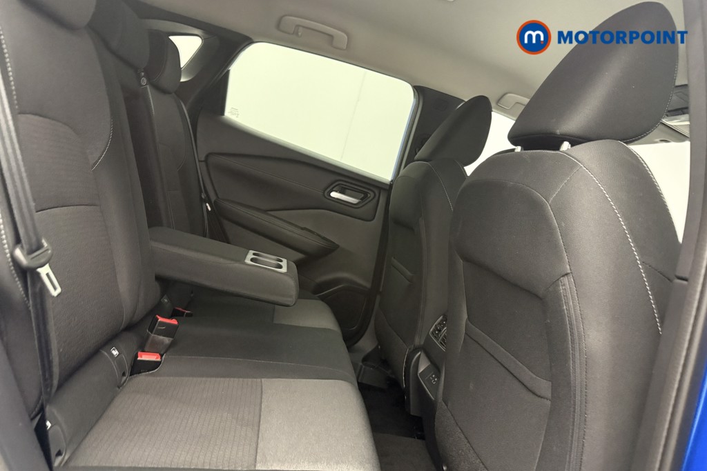 Nissan Qashqai N-Connecta Manual Petrol SUV - Stock Number (1692240) - 21st supplementary image