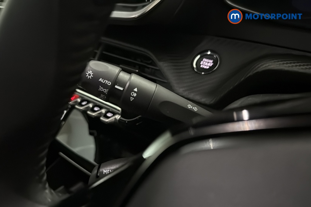 Peugeot 2008 Allure Manual Petrol SUV - Stock Number (1692267) - 5th supplementary image