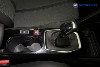 Peugeot 2008 Allure Manual Petrol SUV - Stock Number (1692267) - 15th supplementary image
