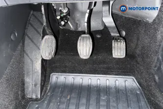 Peugeot 2008 Allure Manual Petrol SUV - Stock Number (1692267) - 24th supplementary image