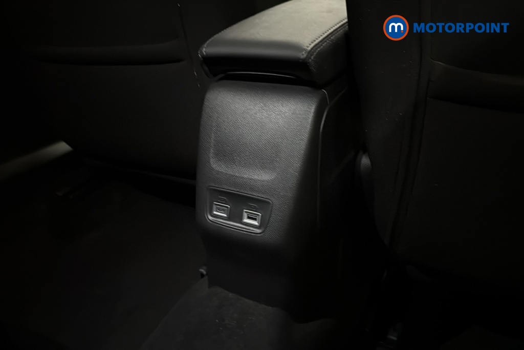 Peugeot 2008 Allure Manual Petrol SUV - Stock Number (1692267) - 28th supplementary image