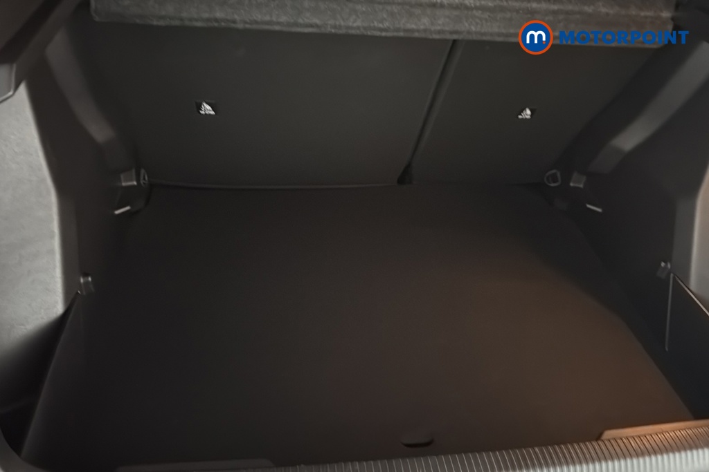 Peugeot 2008 Allure Manual Petrol SUV - Stock Number (1692267) - 30th supplementary image