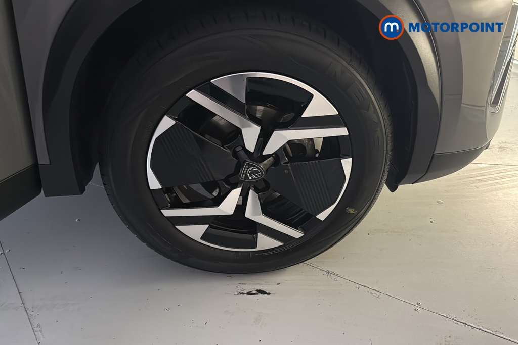 Peugeot 2008 Allure Manual Petrol SUV - Stock Number (1692267) - 47th supplementary image