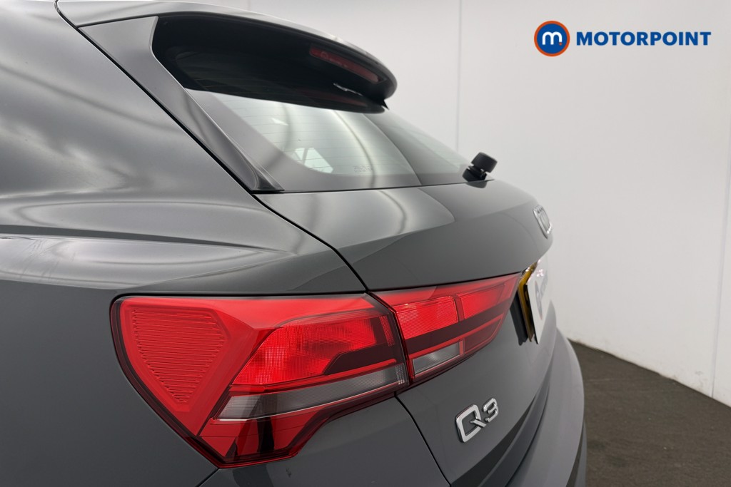 Audi Q3 Technik Automatic Petrol Plug-In Hybrid SUV - Stock Number (1692398) - 24th supplementary image