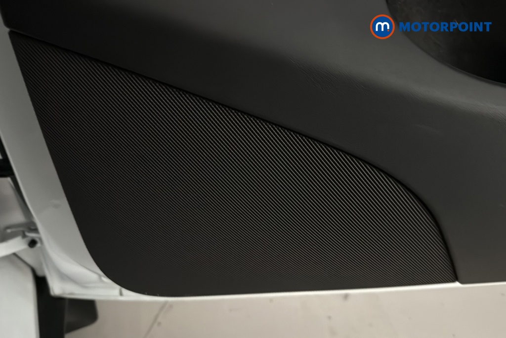 Tesla Model Y Long Range Automatic Electric SUV - Stock Number (1692419) - 21st supplementary image