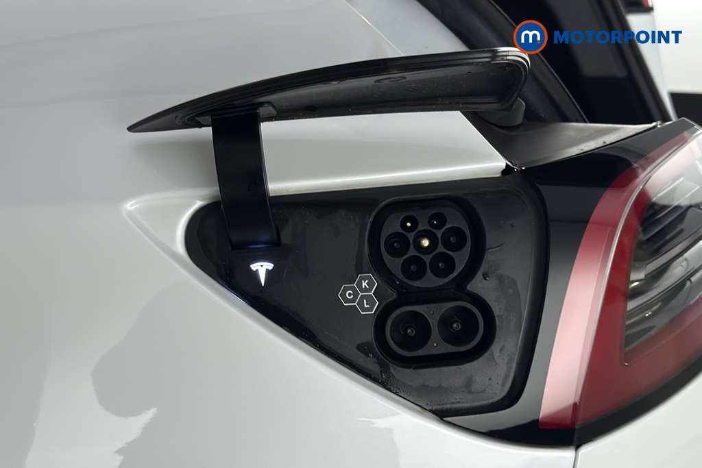 Tesla Model Y Long Range Automatic Electric SUV - Stock Number (1692419) - 41st supplementary image