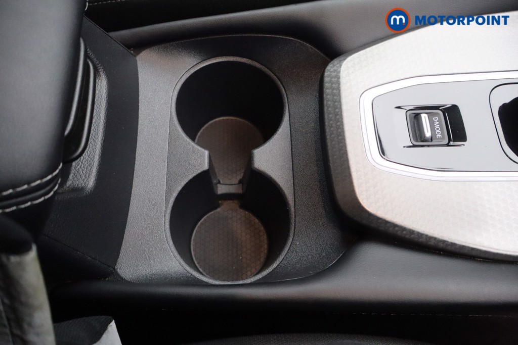 Nissan Qashqai N-Connecta Automatic Petrol-Electric Hybrid SUV - Stock Number (1692518) - 13th supplementary image