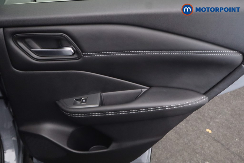 Nissan Qashqai N-Connecta Automatic Petrol-Electric Hybrid SUV - Stock Number (1692518) - 28th supplementary image