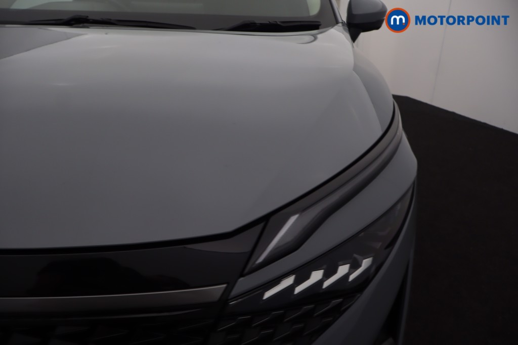 Nissan Qashqai N-Connecta Automatic Petrol-Electric Hybrid SUV - Stock Number (1692518) - 40th supplementary image