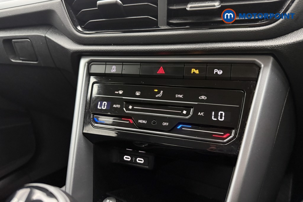 Volkswagen T-Roc Life Manual Petrol SUV - Stock Number (1692791) - 15th supplementary image