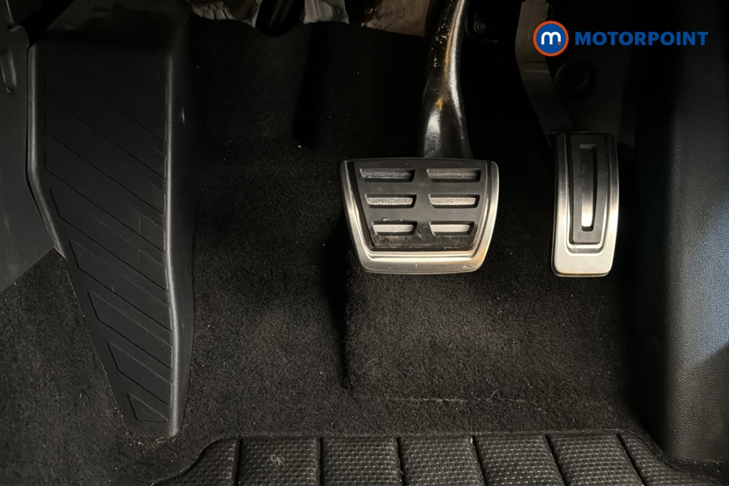Volkswagen Golf Black Edition Automatic Petrol Hatchback - Stock Number (1692856) - 24th supplementary image