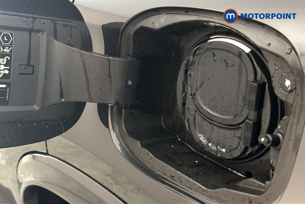Mercedes-Benz GLC Urban Edition Automatic Petrol Plug-In Hybrid SUV - Stock Number (1692890) - 40th supplementary image