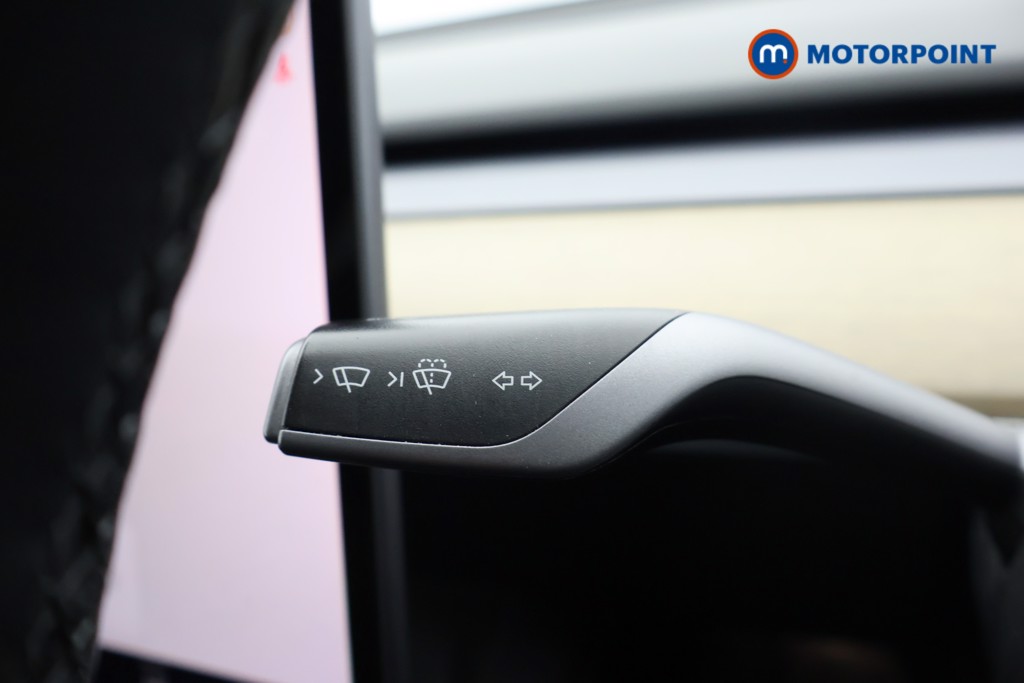 Tesla Model Y Long Range Automatic Electric SUV - Stock Number (1692910) - 4th supplementary image