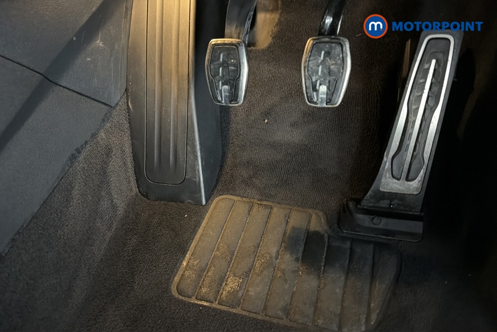 BMW 2 Series M Sport Manual Petrol Saloon - Stock Number (1693098) - 24th supplementary image