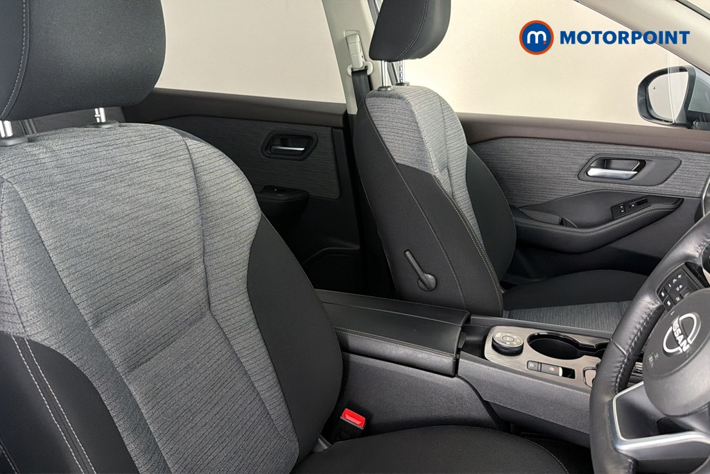 Nissan X-Trail N-Connecta Automatic Petrol-Electric Hybrid SUV - Stock Number (1693200) - 22nd supplementary image