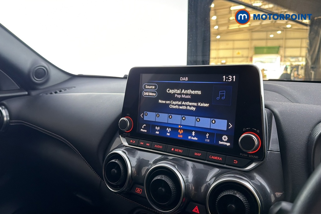 Nissan Juke N-Connecta Automatic Petrol-Electric Hybrid SUV - Stock Number (1693210) - 8th supplementary image