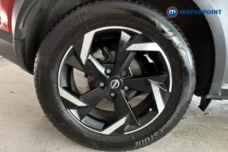 Nissan Juke N-Connecta Automatic Petrol-Electric Hybrid SUV - Stock Number (1693210) - 46th supplementary image