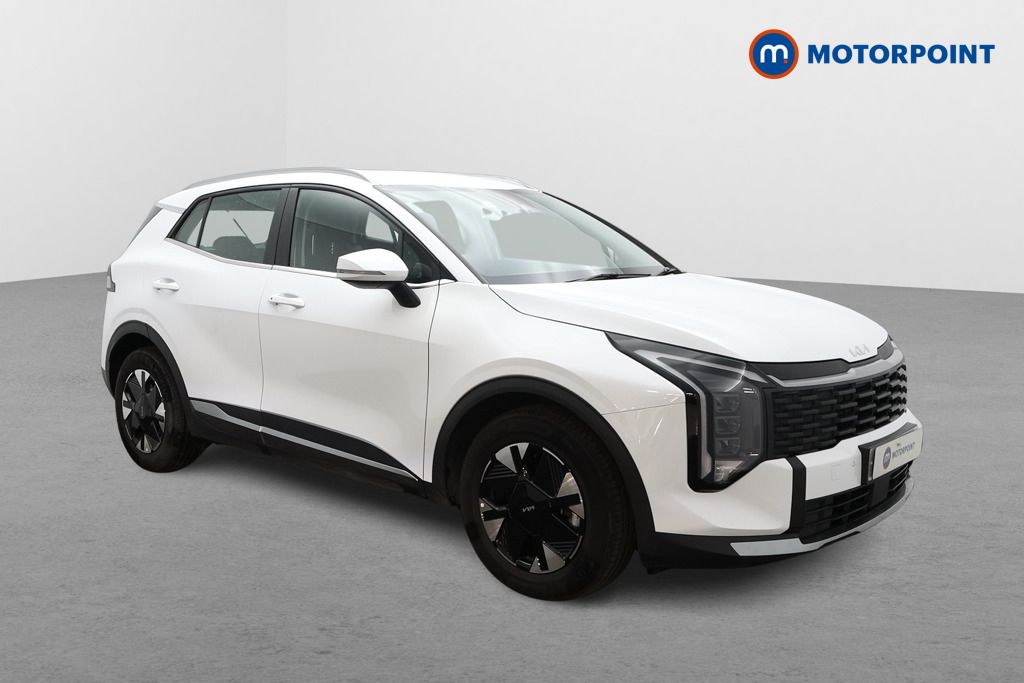 KIA Sportage Pure Manual Petrol SUV - Stock Number (1693211) - Drivers side front corner
