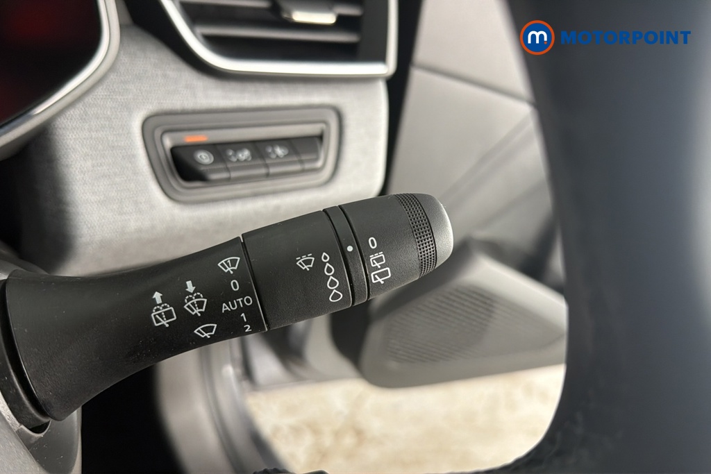 Renault Clio Evolution Manual Petrol Hatchback - Stock Number (1693650) - 6th supplementary image