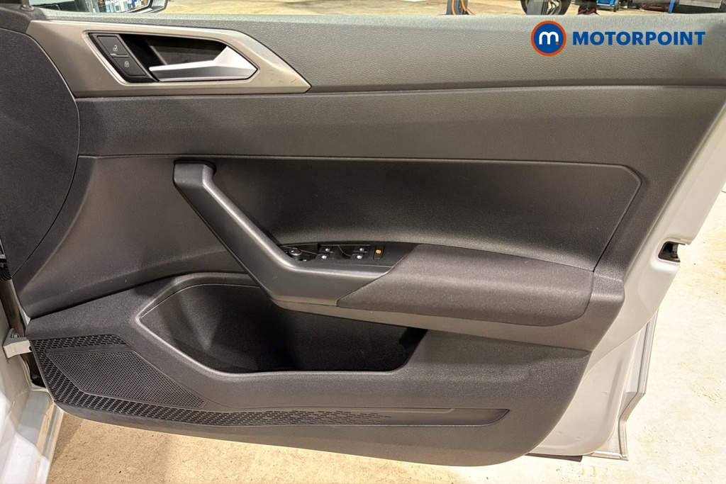 Volkswagen Polo Match Manual Petrol Hatchback - Stock Number (1694039) - 18th supplementary image