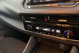 Nissan Qashqai Acenta Premium Manual Petrol SUV - Stock Number (1694256) - 12th supplementary image