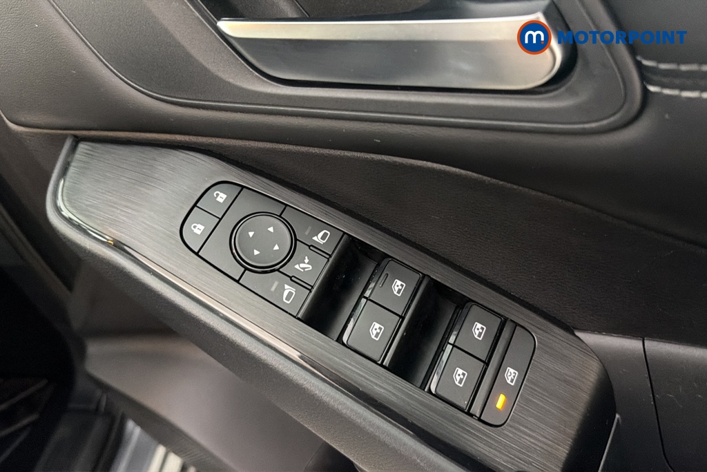 Nissan Qashqai Acenta Premium Manual Petrol SUV - Stock Number (1694256) - 19th supplementary image