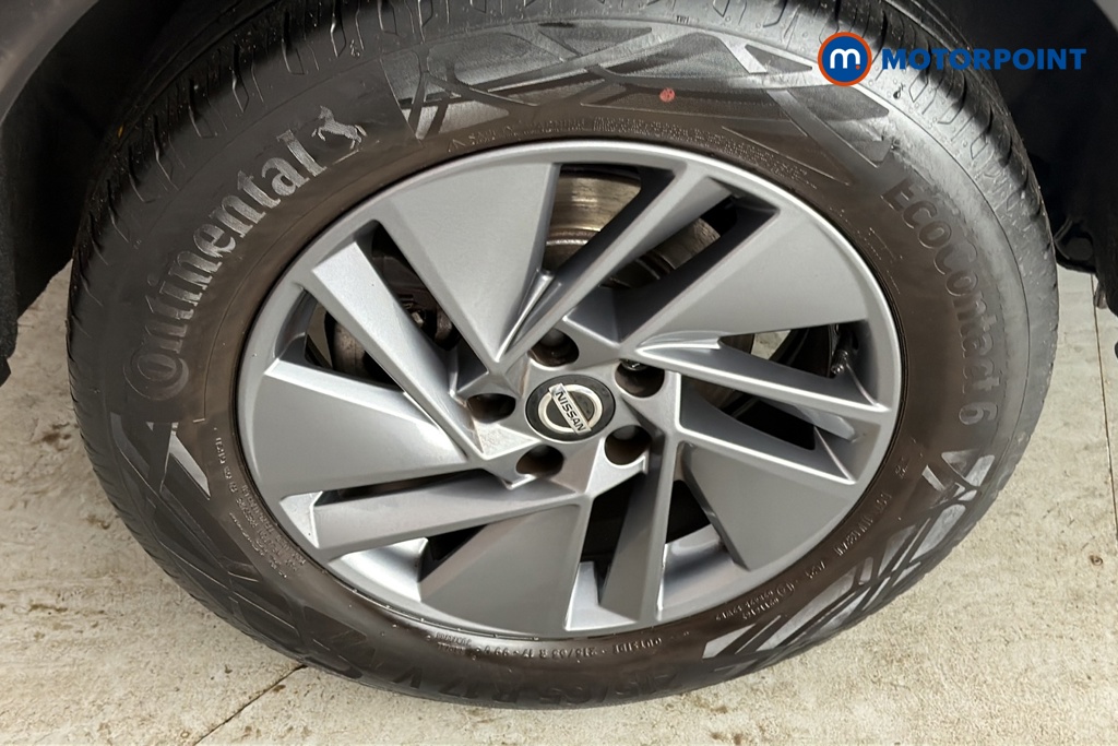 Nissan Qashqai Acenta Premium Manual Petrol SUV - Stock Number (1694256) - 46th supplementary image