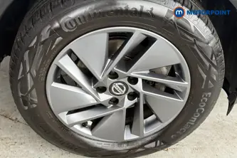 Nissan Qashqai Acenta Premium Manual Petrol SUV - Stock Number (1694256) - 47th supplementary image
