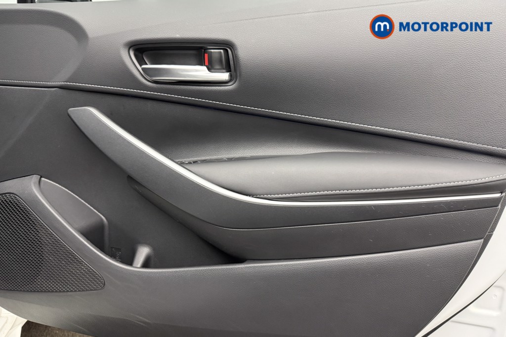 Toyota Corolla Design Automatic Petrol-Electric Hybrid Estate - Stock Number (1694321) - 18th supplementary image