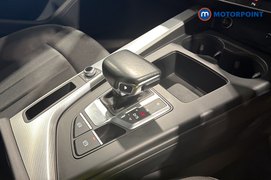 Audi A4 Technik Automatic Petrol Saloon - Stock Number (1694409) - 15th supplementary image