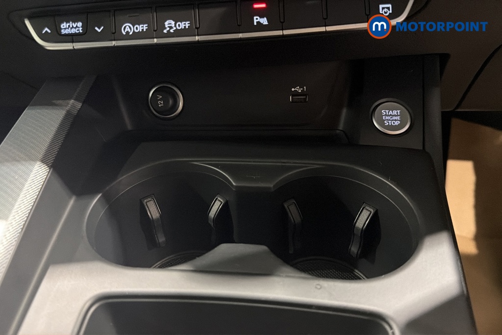 Audi A4 Technik Automatic Petrol Saloon - Stock Number (1694409) - 16th supplementary image