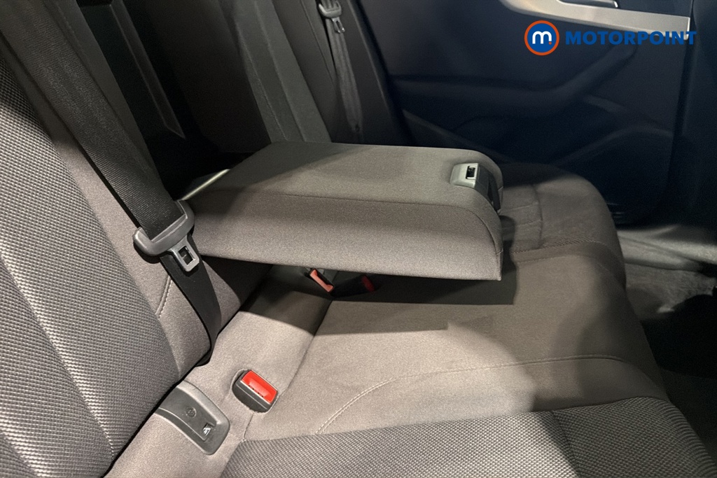Audi A4 Technik Automatic Petrol Saloon - Stock Number (1694409) - 26th supplementary image