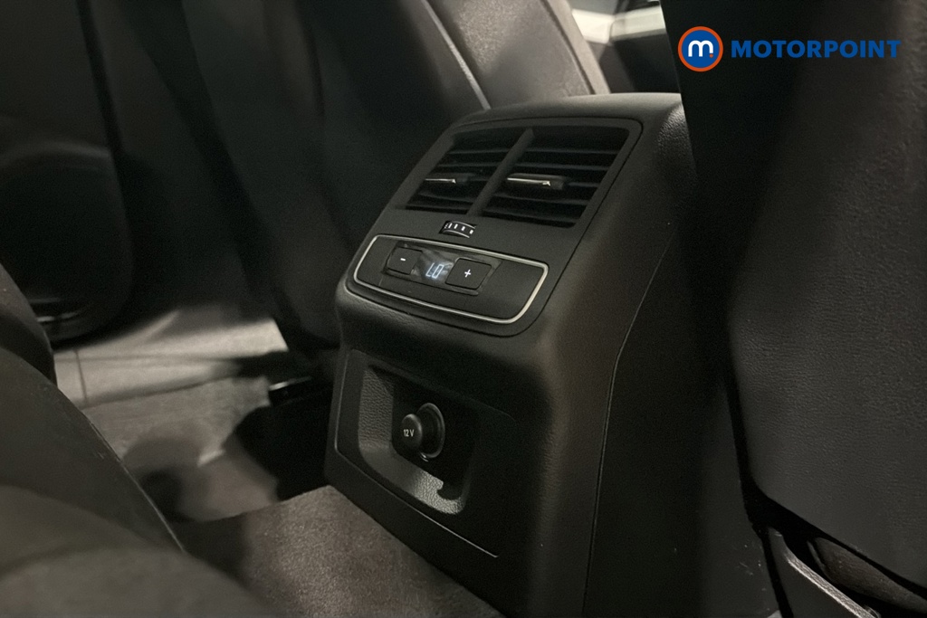 Audi A4 Technik Automatic Petrol Saloon - Stock Number (1694409) - 28th supplementary image