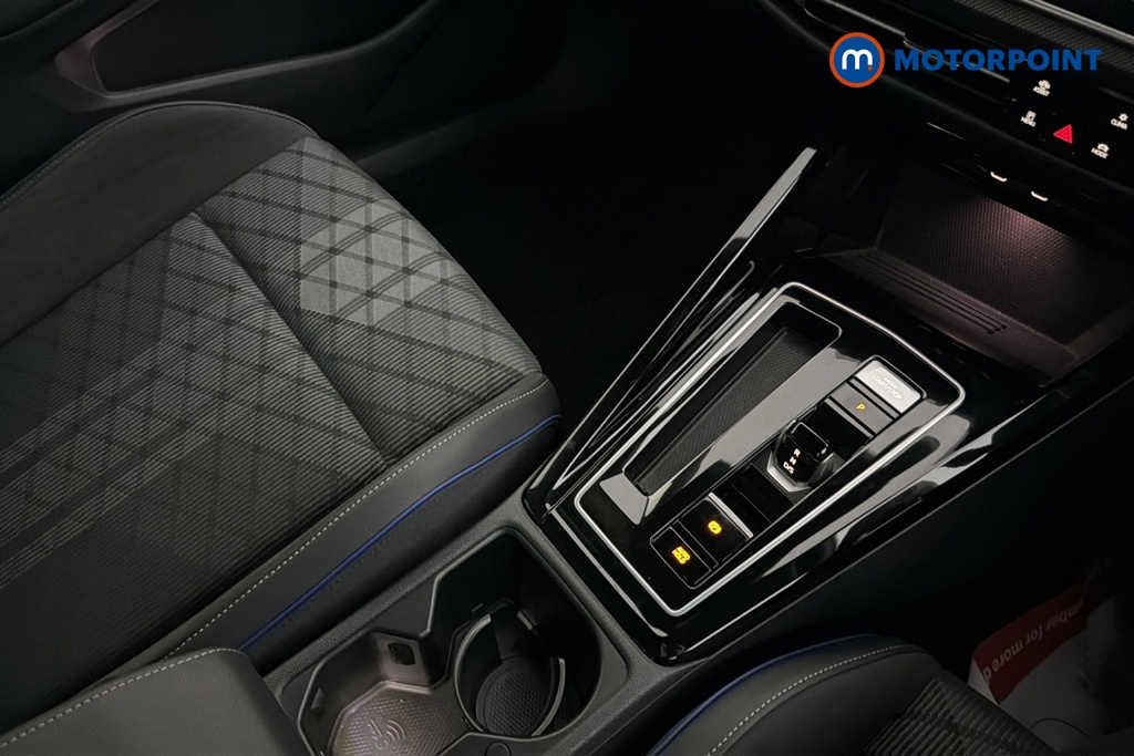 Volkswagen Golf Black Edition Automatic Petrol Hatchback - Stock Number (1694809) - 15th supplementary image