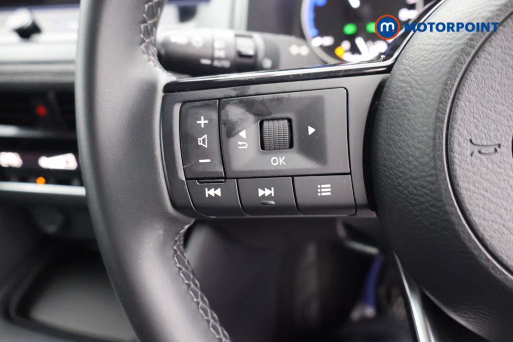 Nissan Qashqai Acenta Premium Automatic Petrol-Electric Hybrid SUV - Stock Number (1672661) - 2nd supplementary image