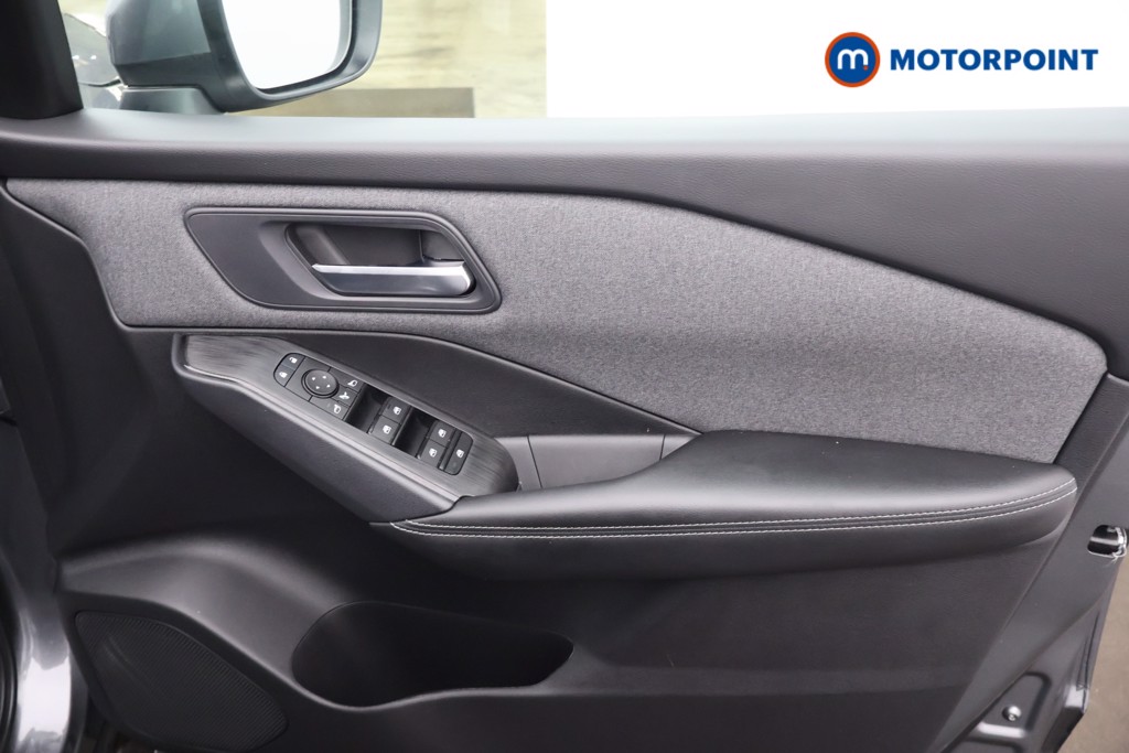 Nissan Qashqai Acenta Premium Automatic Petrol-Electric Hybrid SUV - Stock Number (1672661) - 12th supplementary image