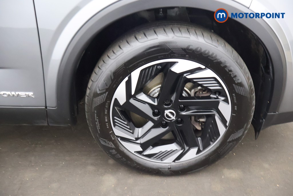 Nissan Qashqai Acenta Premium Automatic Petrol-Electric Hybrid SUV - Stock Number (1672661) - 24th supplementary image